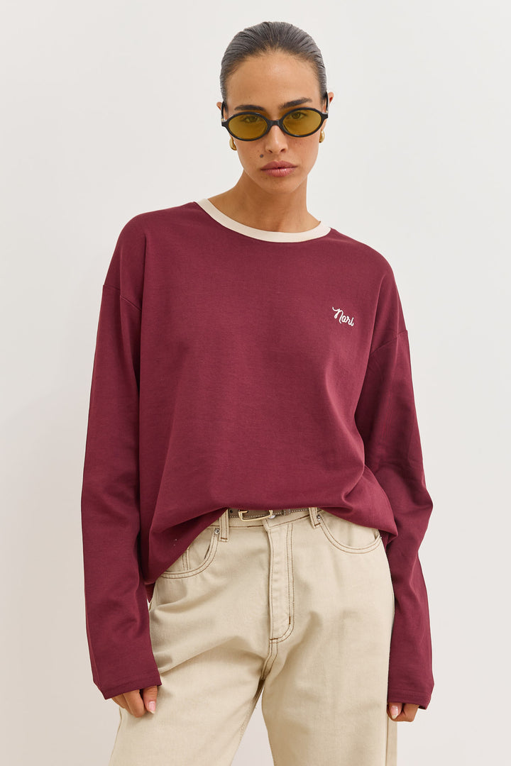 חגורת מתיו דקה תיפורים בולטים | מוקה