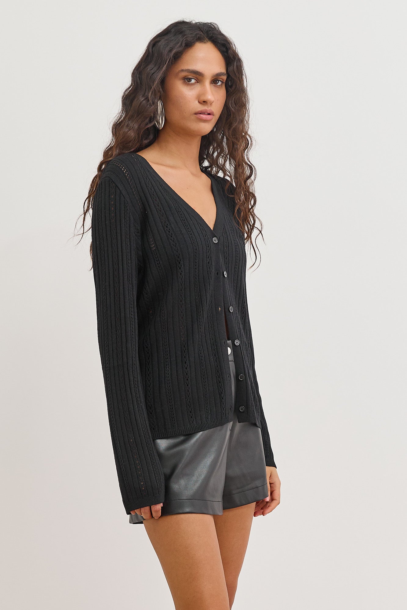 קרדיגן סריג מחורר לואיזה | שחור