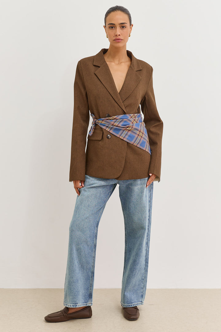 בלייזר מחויט ווינטר שרוול מתקפל | חום