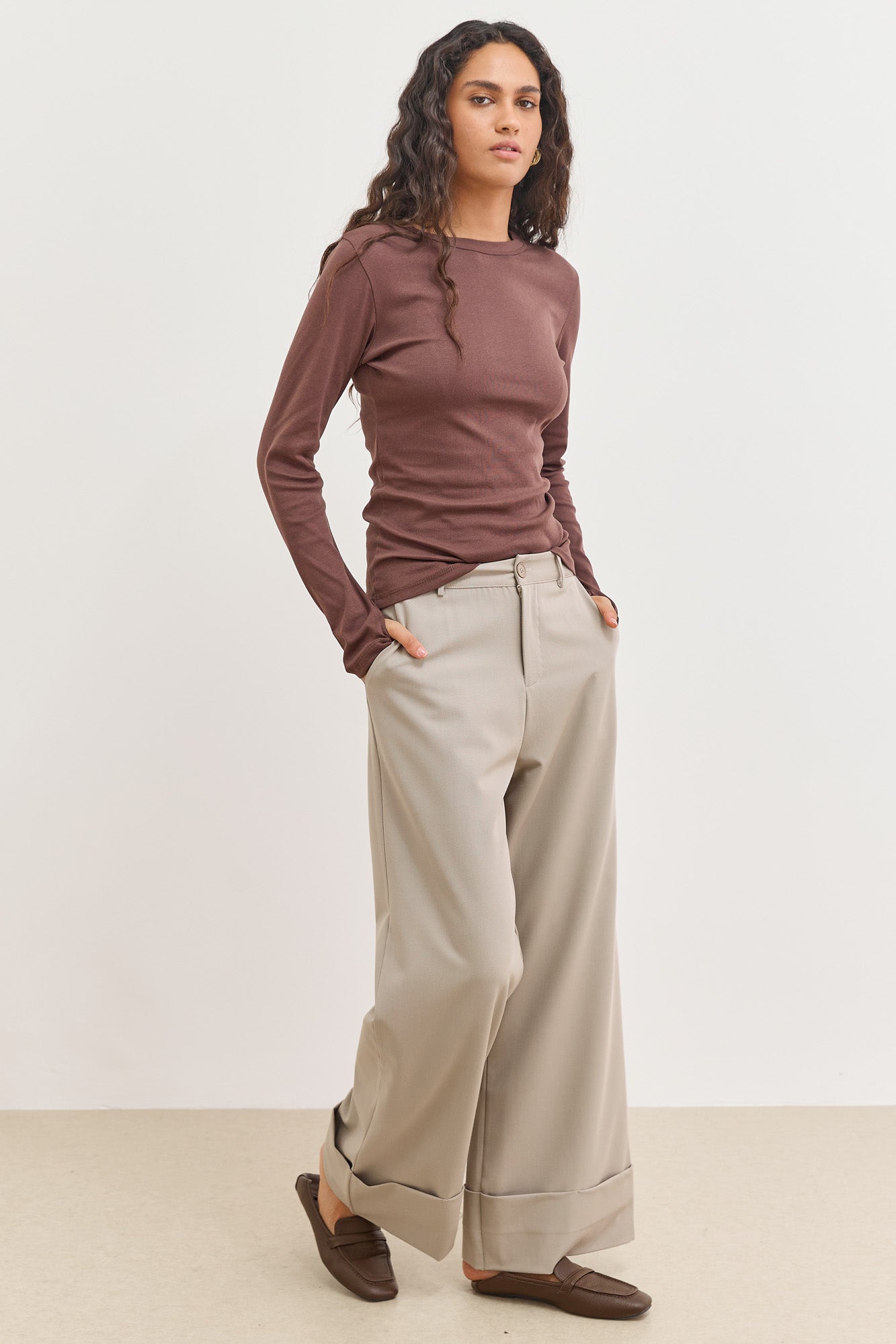 חולצת בייסיק לני שרוול כפפה | חום