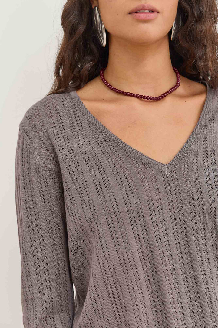 חולצת סריג ריק עם טקסטורה | אפור כהה