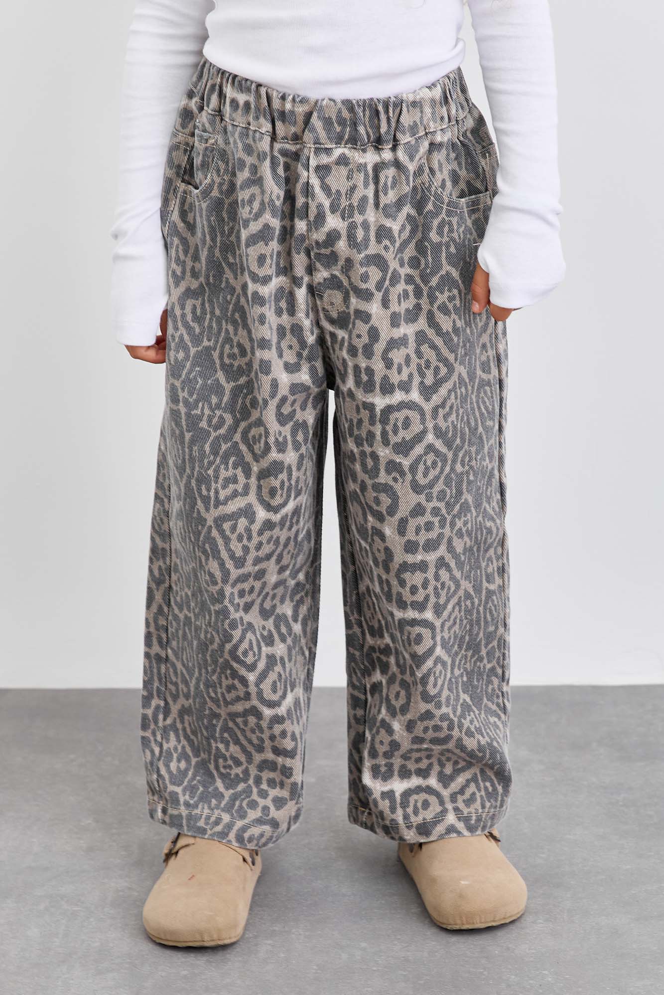 מכנסי ג'ינס לאופרד בד משופשף | מנומר