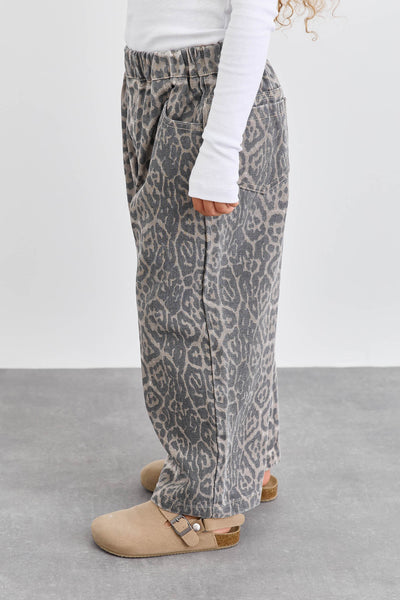 מכנסי ג'ינס לאופרד בד משופשף | מנומר