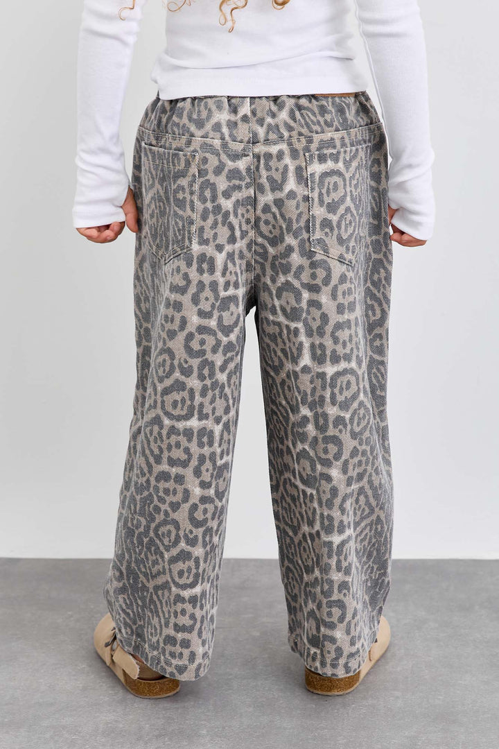 מכנסי ג'ינס לאופרד בד משופשף | מנומר