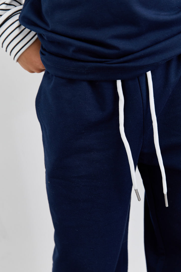 חליפת שני חלקים טי שירט שרוול ארוך בד משולב ומכנסי בלון | כחול