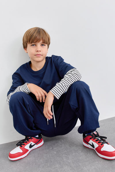 חליפת שני חלקים טי שירט שרוול ארוך בד משולב ומכנסי בלון | כחול