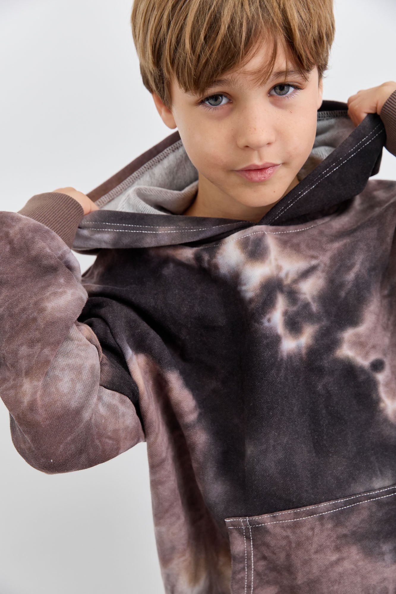 חליפת קפוצ'ון הדפס טאי דאי | חום