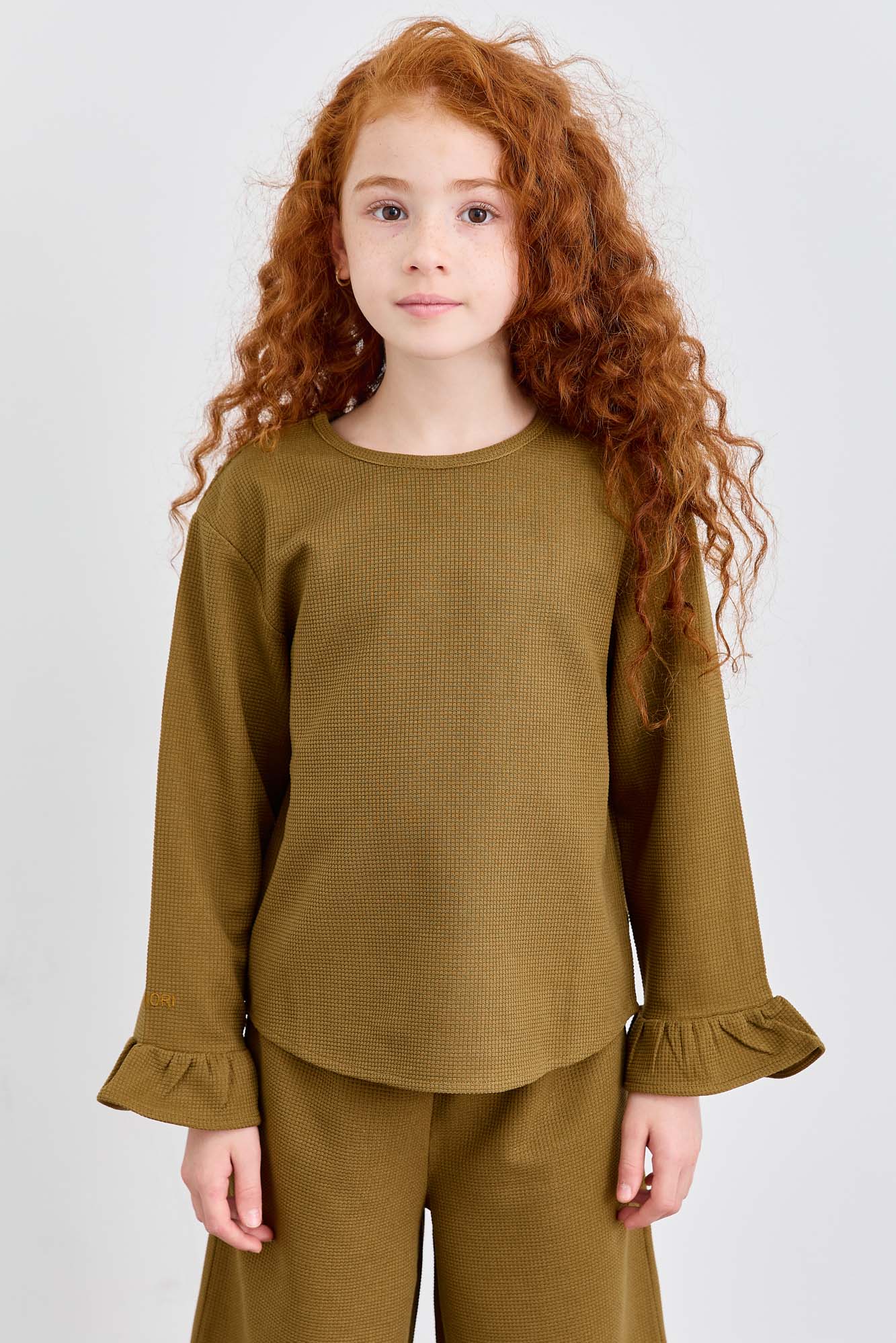 חליפת שני חלקים מבד וופל סיומת פפלום | חום