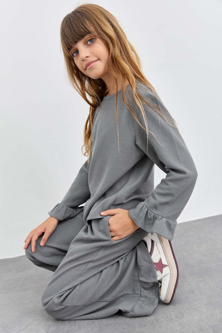 חליפת שני חלקים מבד וופל סיומת פפלום | אפור