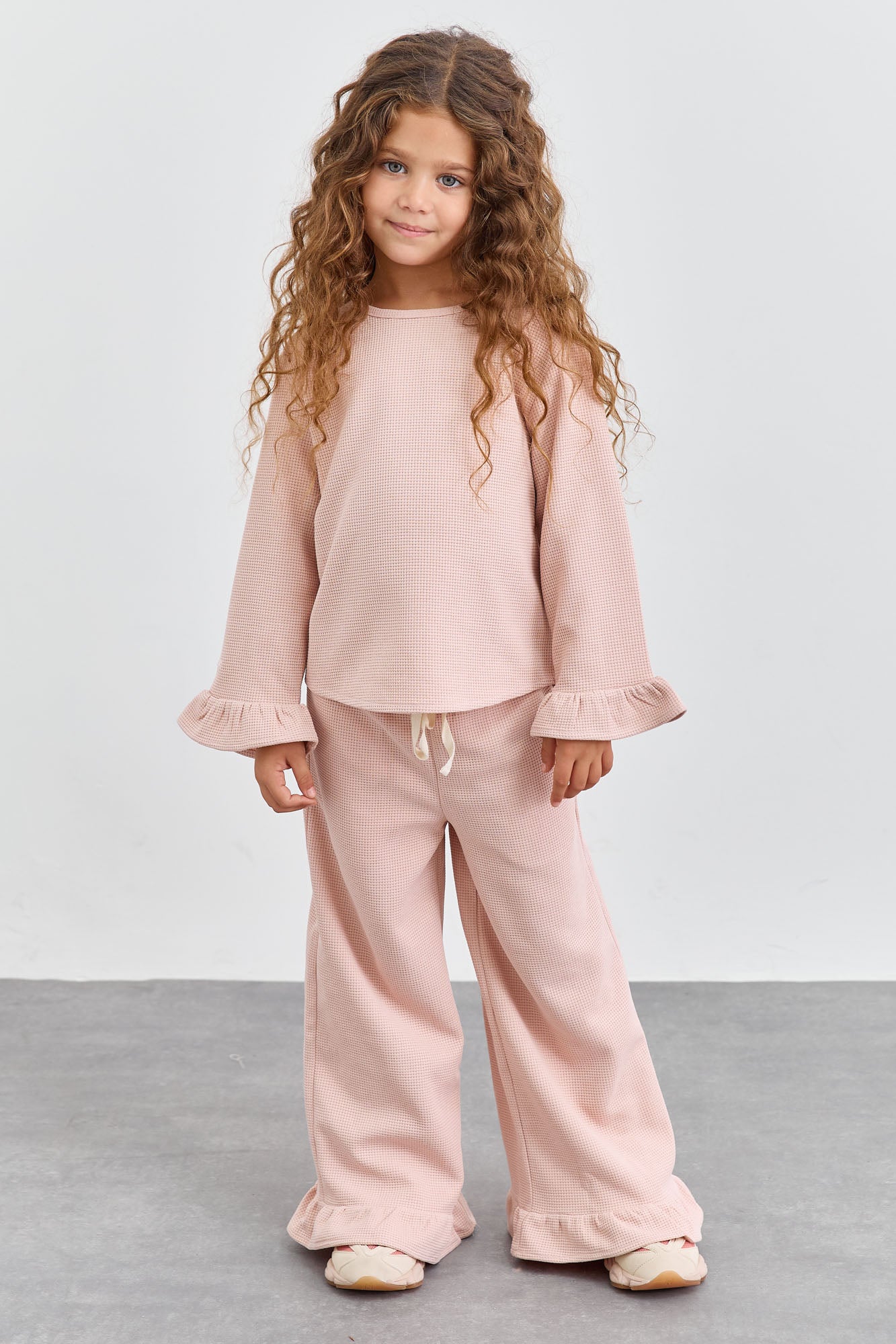 חליפת שני חלקים מבד וופל סיומת פפלום | ורוד