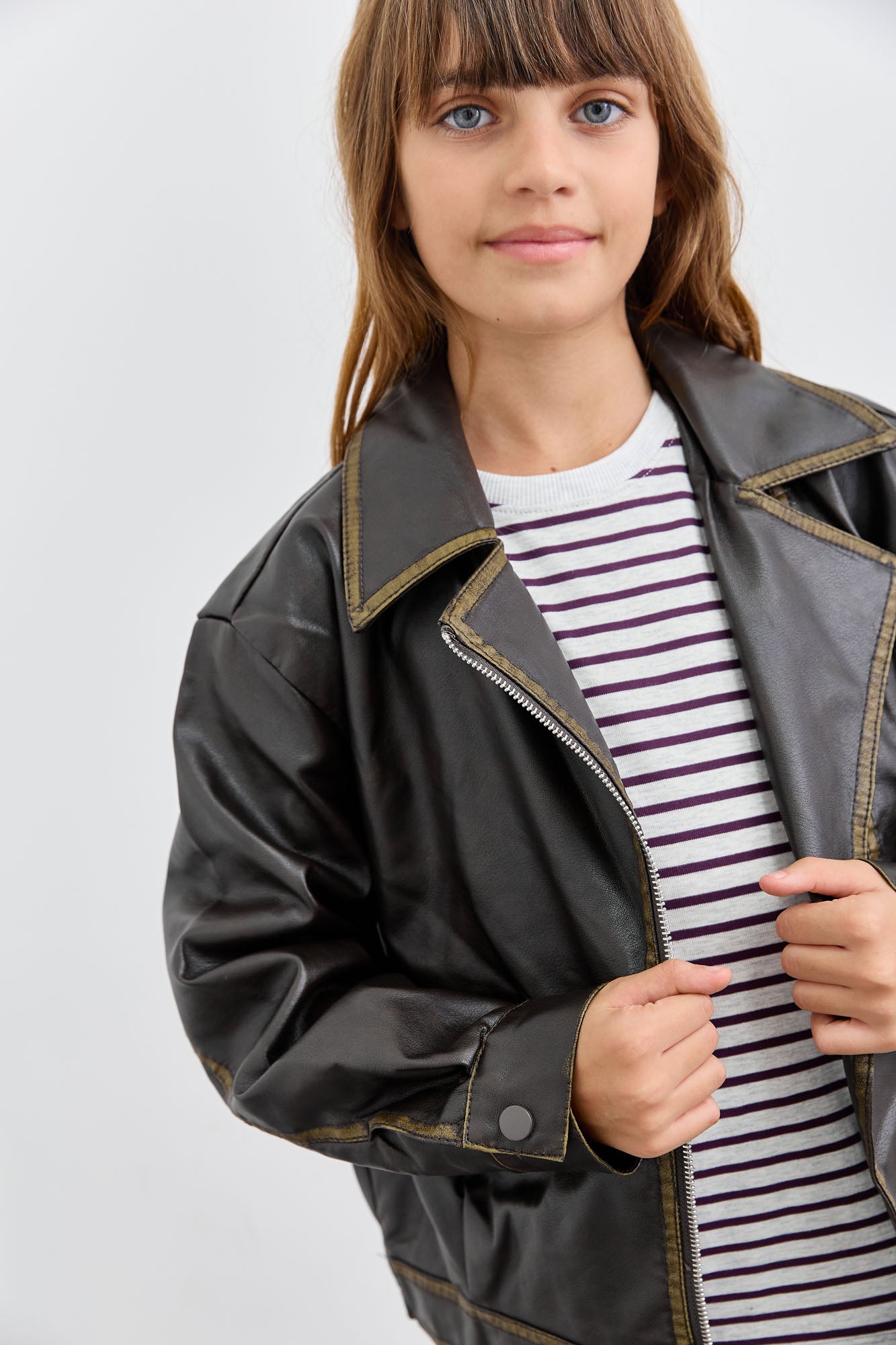 מעיל אוברסייז דמוי עור במראה משופשף | שחור