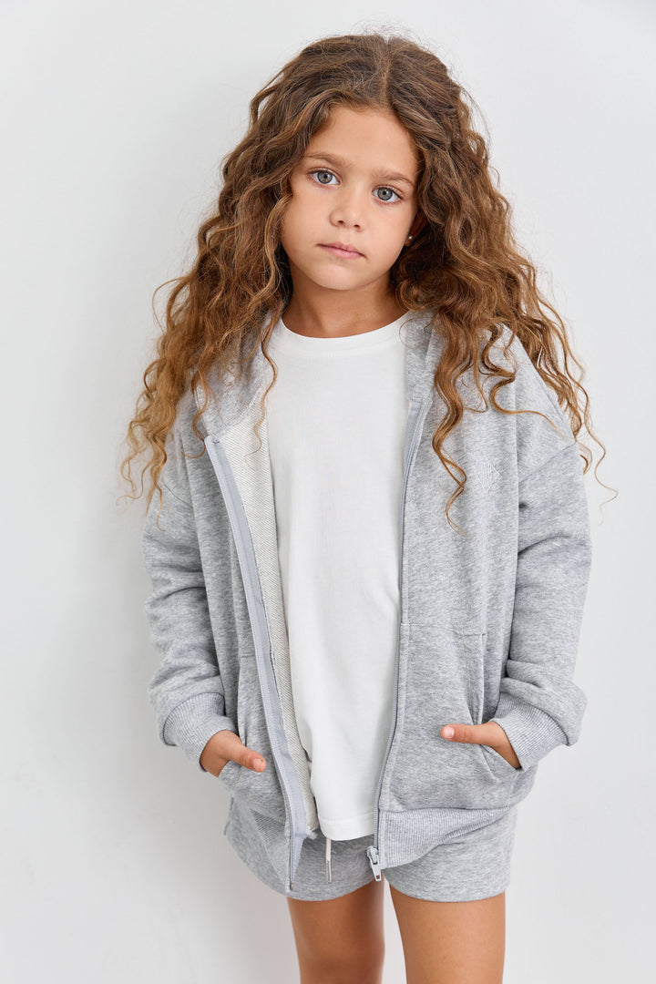 סט אוברסייז קפוצ'ון עם רוכסן ומכנסיים קצרים | אפור