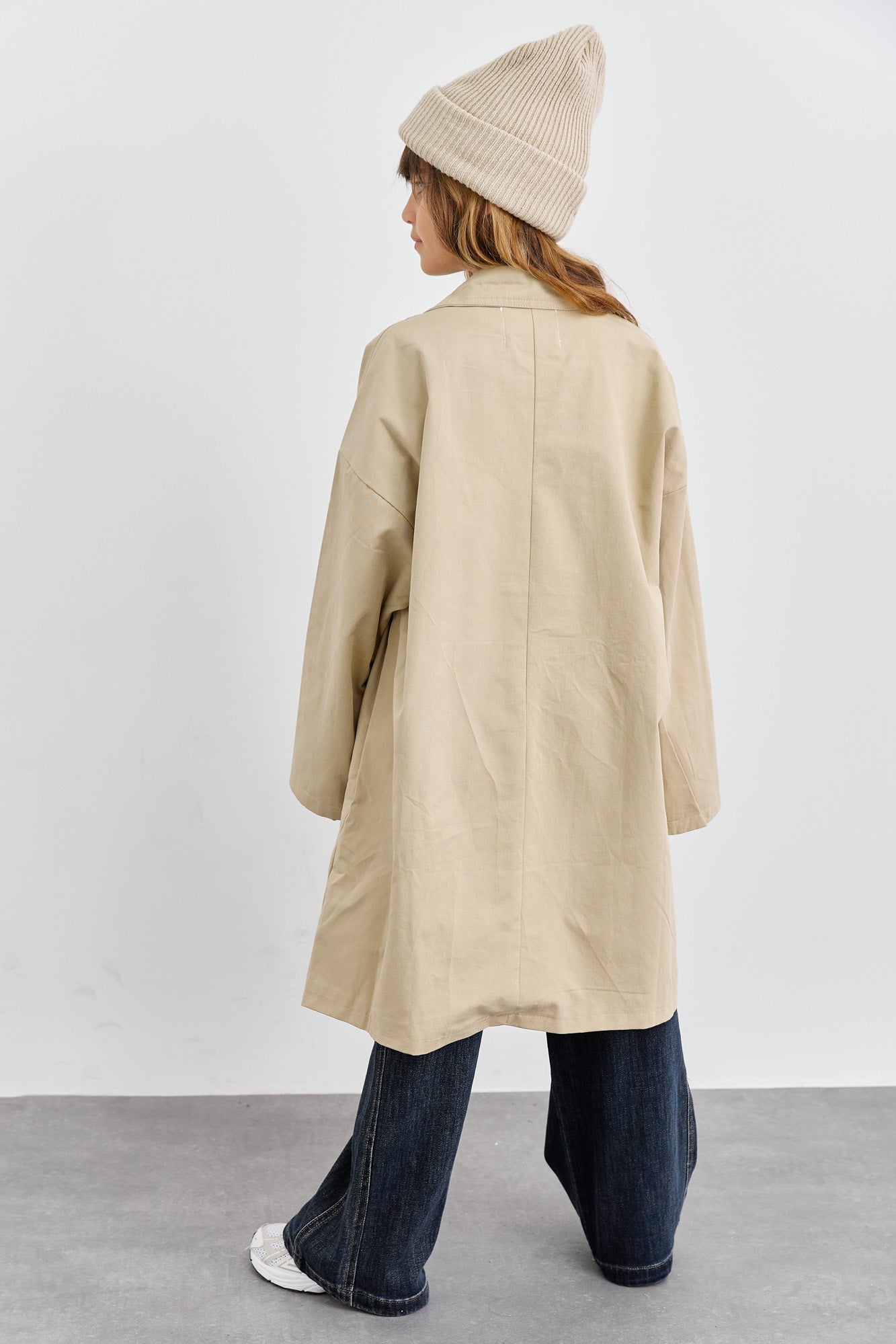 מעיל טראנץ' כפתורים בגזרת אוברסייז | אבן