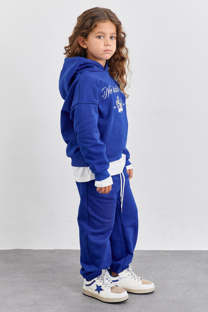 חליפת KIDS CLUB גזרת אוברסייז בשילוב רקמה | כחול