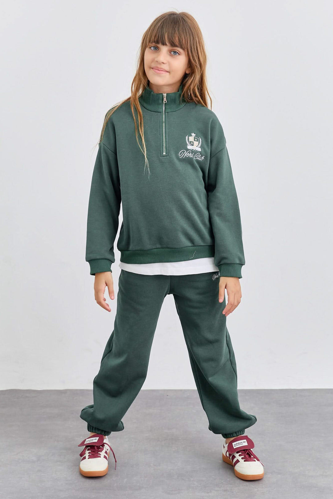 חליפה מבד פרנץ' טרי סווטשירט גולף עם רוכסן ומכנסי בלון | ירוק