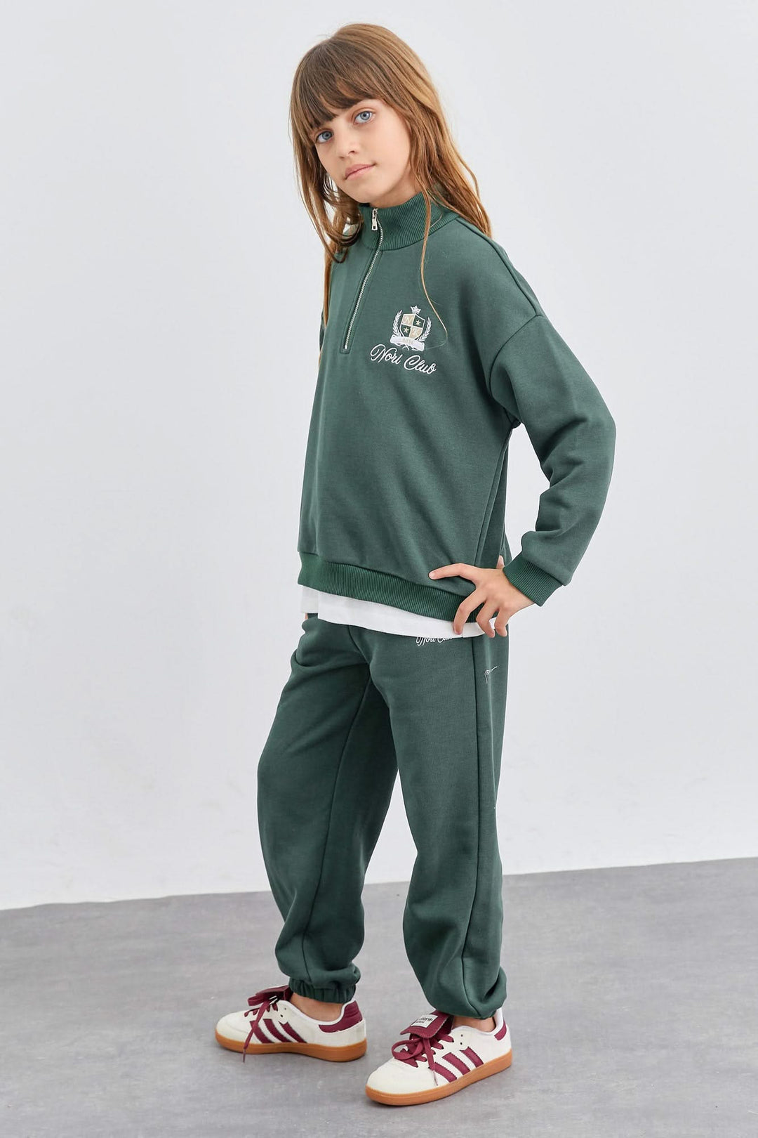 חליפה מבד פרנץ' טרי סווטשירט גולף עם רוכסן ומכנסי בלון | ירוק