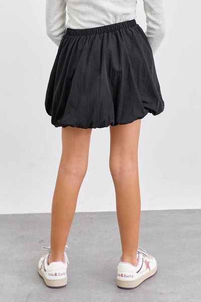 חצאית מיני בגזרת בלון מבד ניילון | שחור