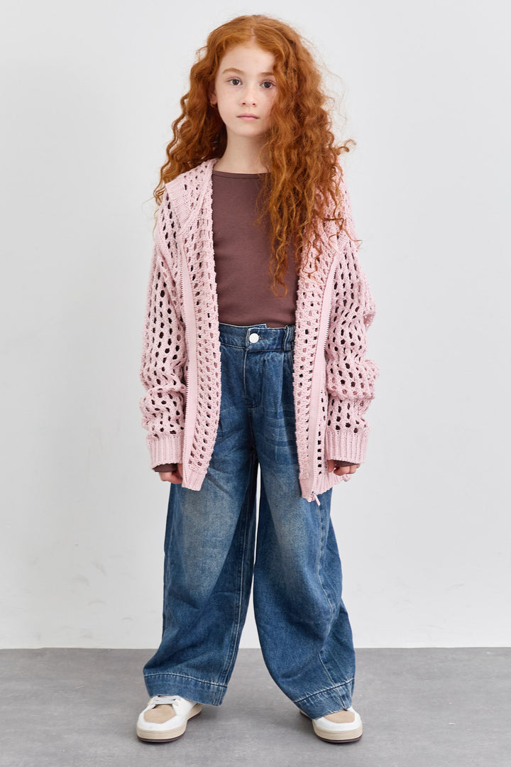 ג'קט סריג מחורר בשילוב קפוצ'ון | ורוד