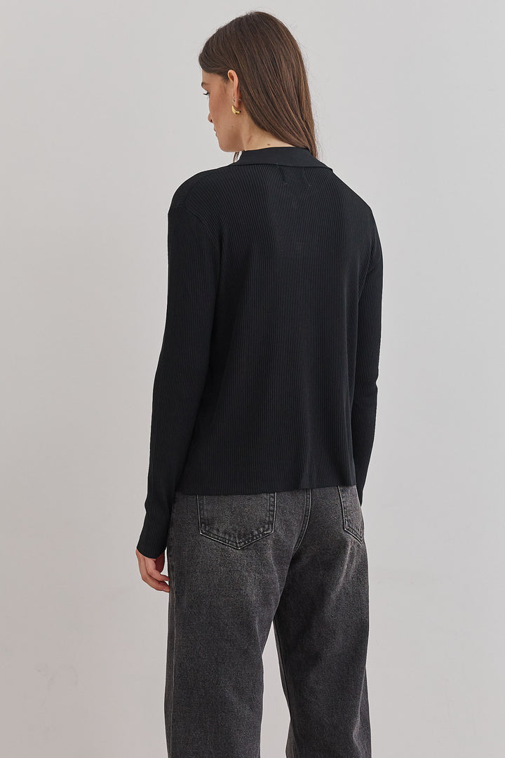 חולצת סריג ריב אנה בשילוב צווארון | שחור