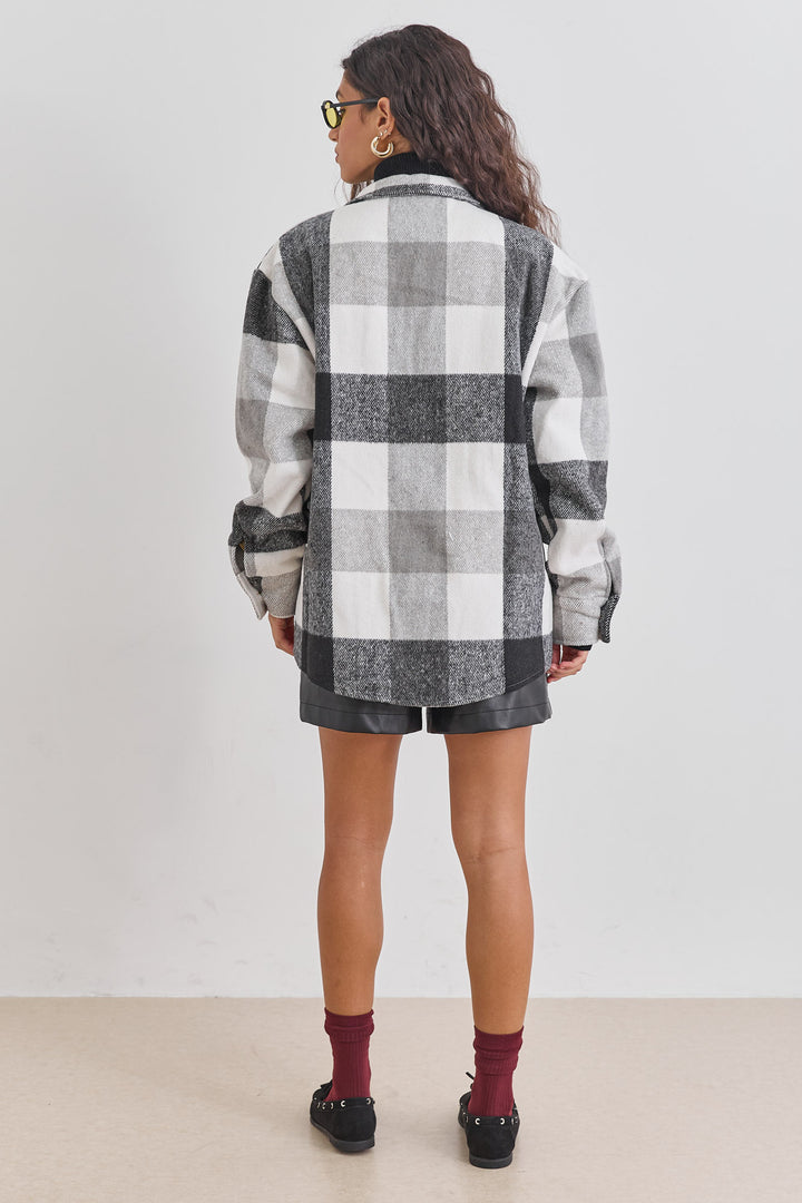 ג'קט משובץ טומי בשילוב כפתורים | שחור/לבן