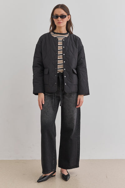 מעיל מאסט דוגמת קווילט | שחור