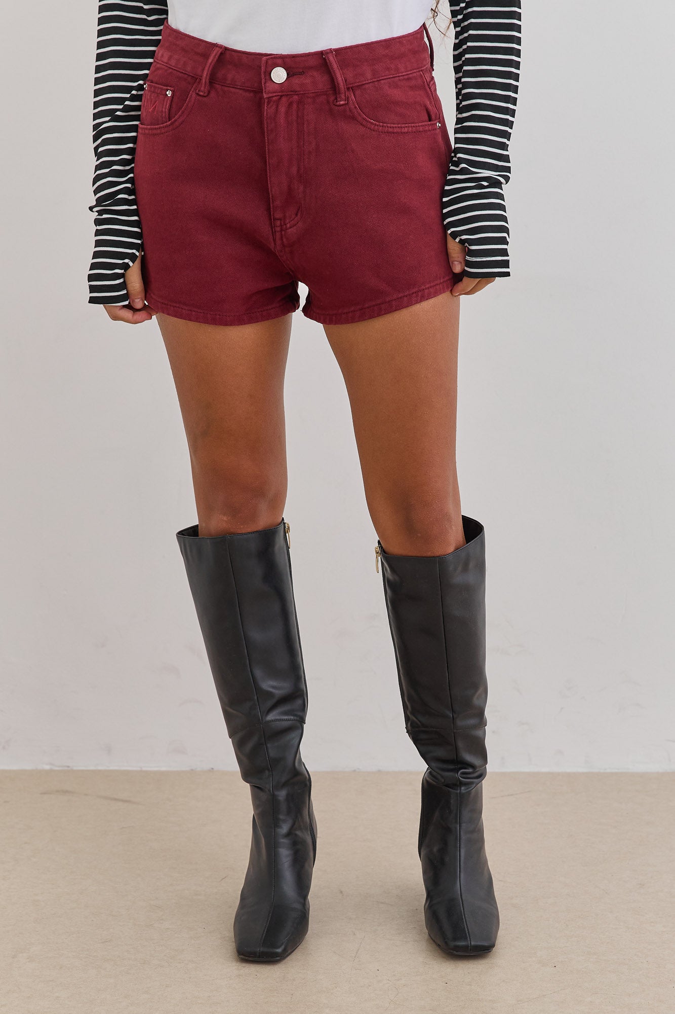 מכנסי דנים קצרים שון | בורדו