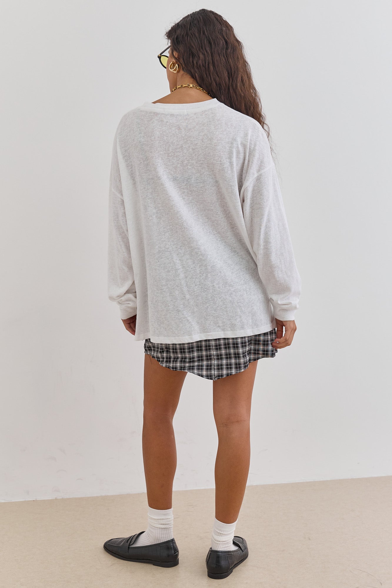 טי שירט בייסיק אשלי בד שקפקף | לבן