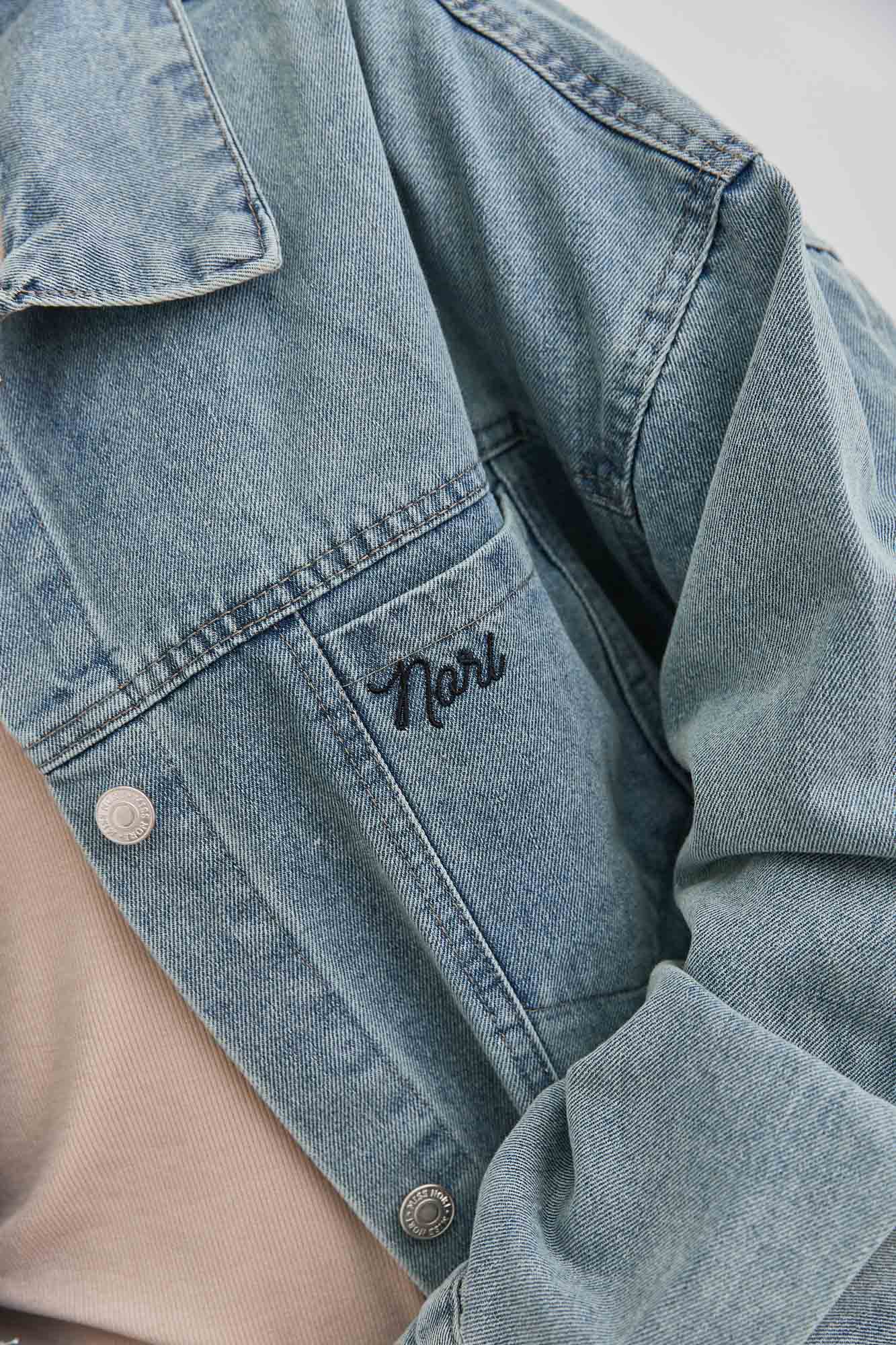 ג'קט ג'ינס ברלין רקמת לוגו | ג'ינס בהיר