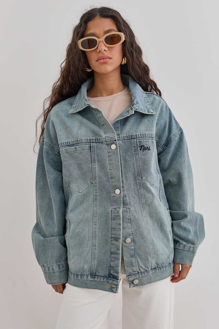 ג'קט ג'ינס ברלין רקמת לוגו | ג'ינס בהיר