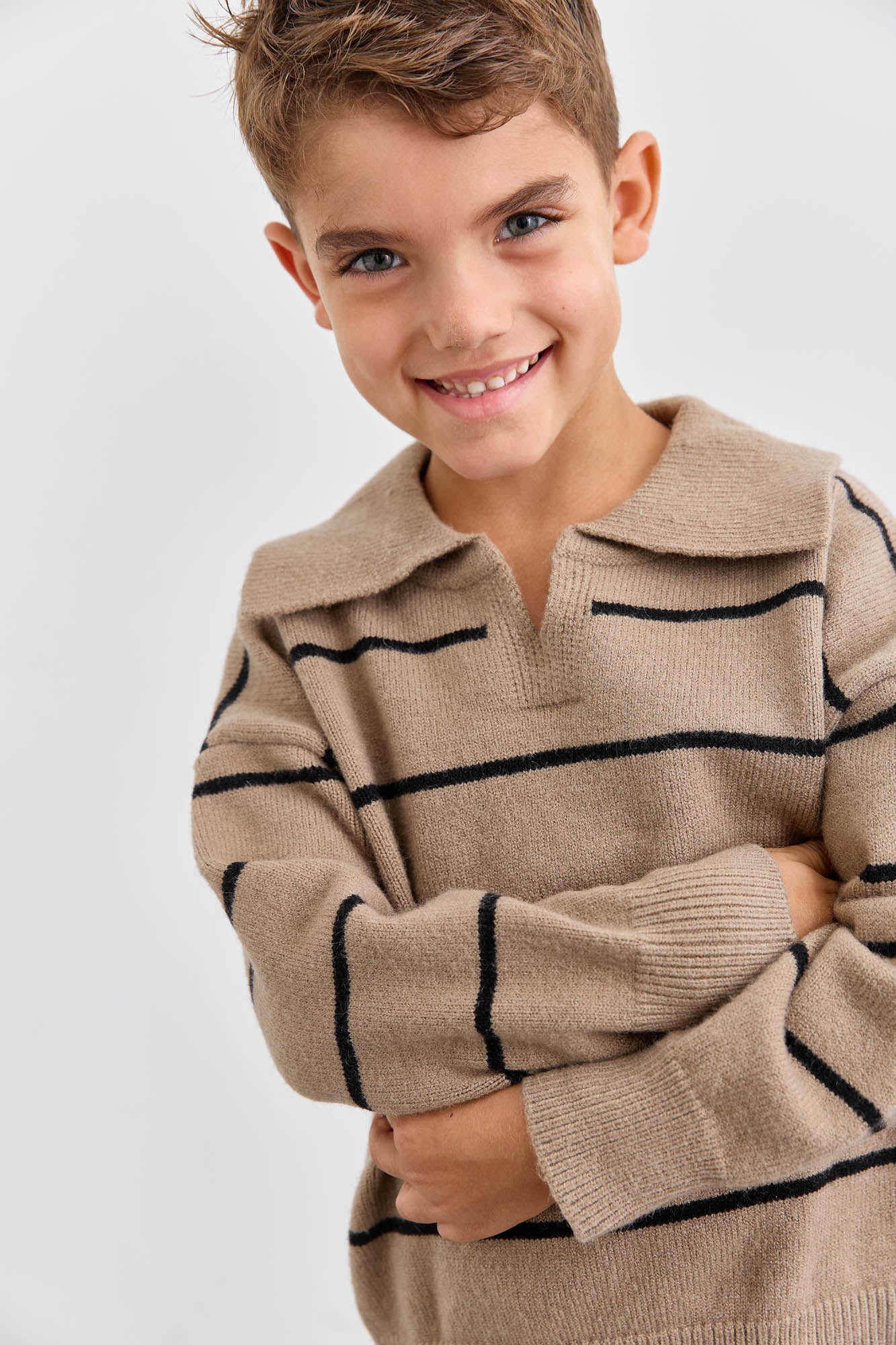 סריג צווארון סטרייפס גזרת אוברסייז | ירוק