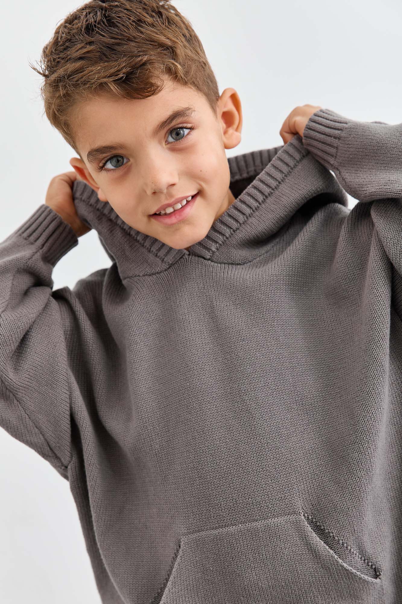 סריג קפוצ'ון עבה גזרת אוברסייז | אפור