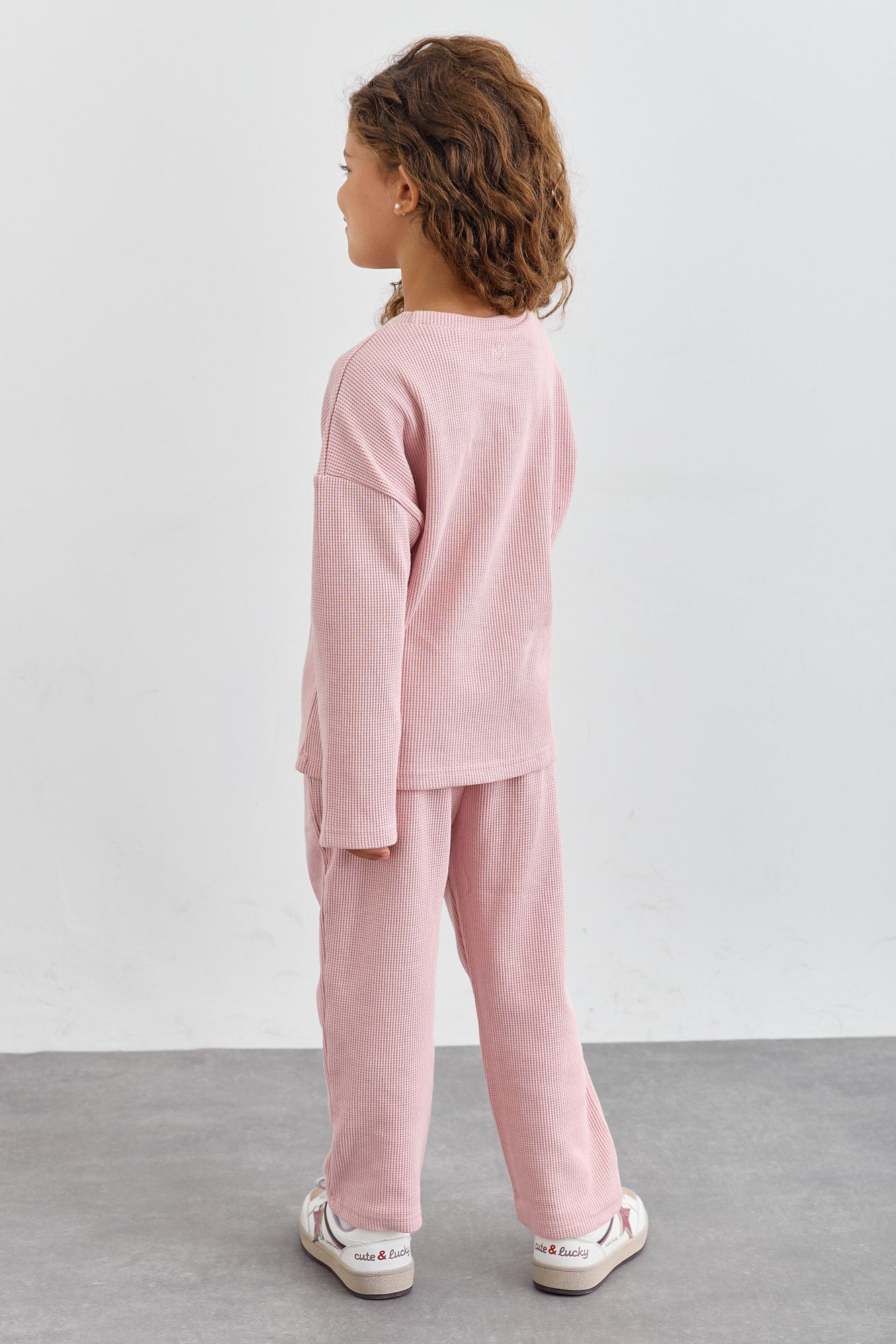 חליפת קים בד וופל בשילוב רקמת לוגו | ורוד