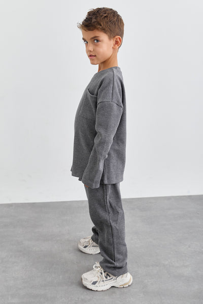 חליפת קים בד וופל בשילוב רקמת לוגו | אפור כהה