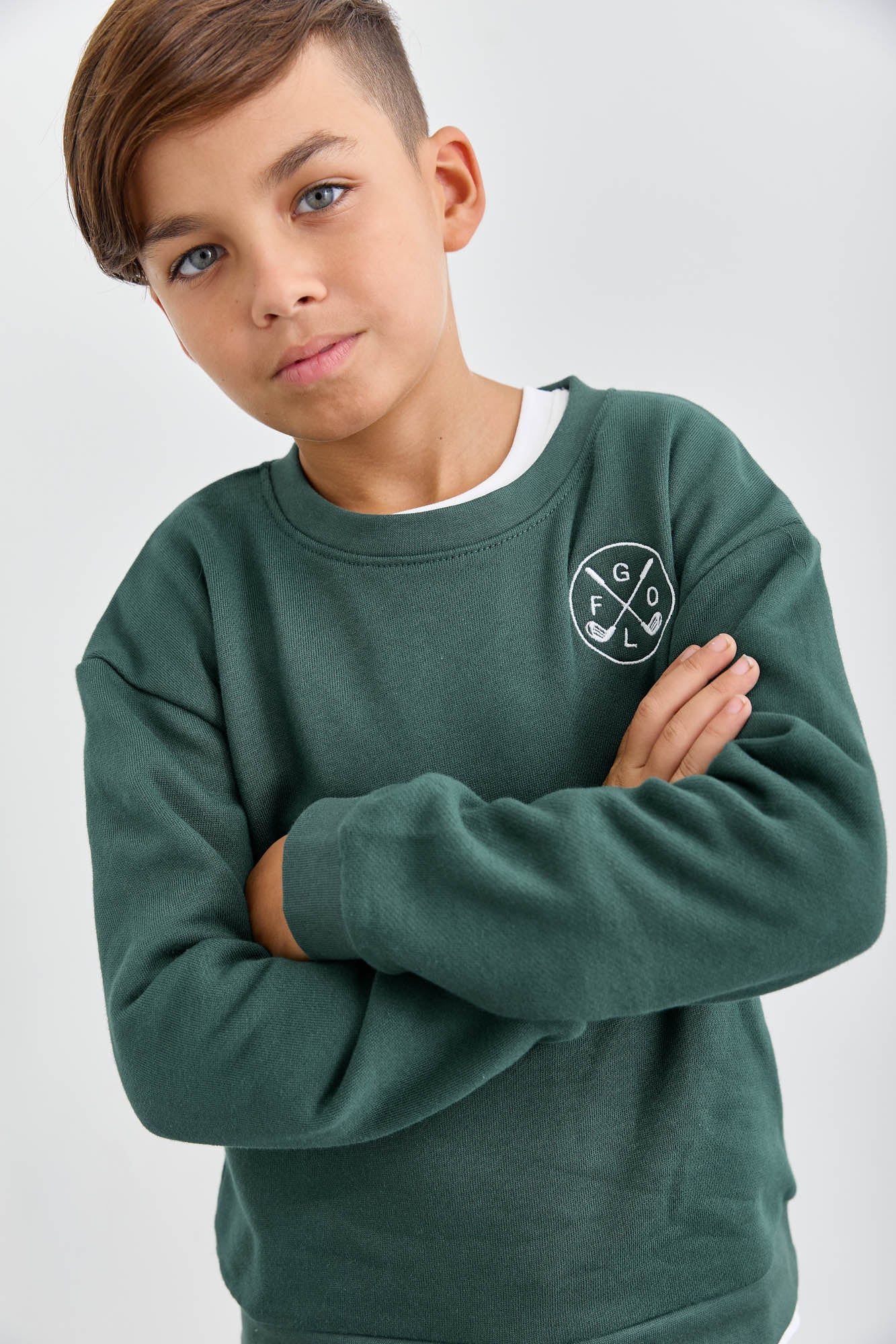 חליפת פרנץ טרי בשילוב רקמה | ירוק