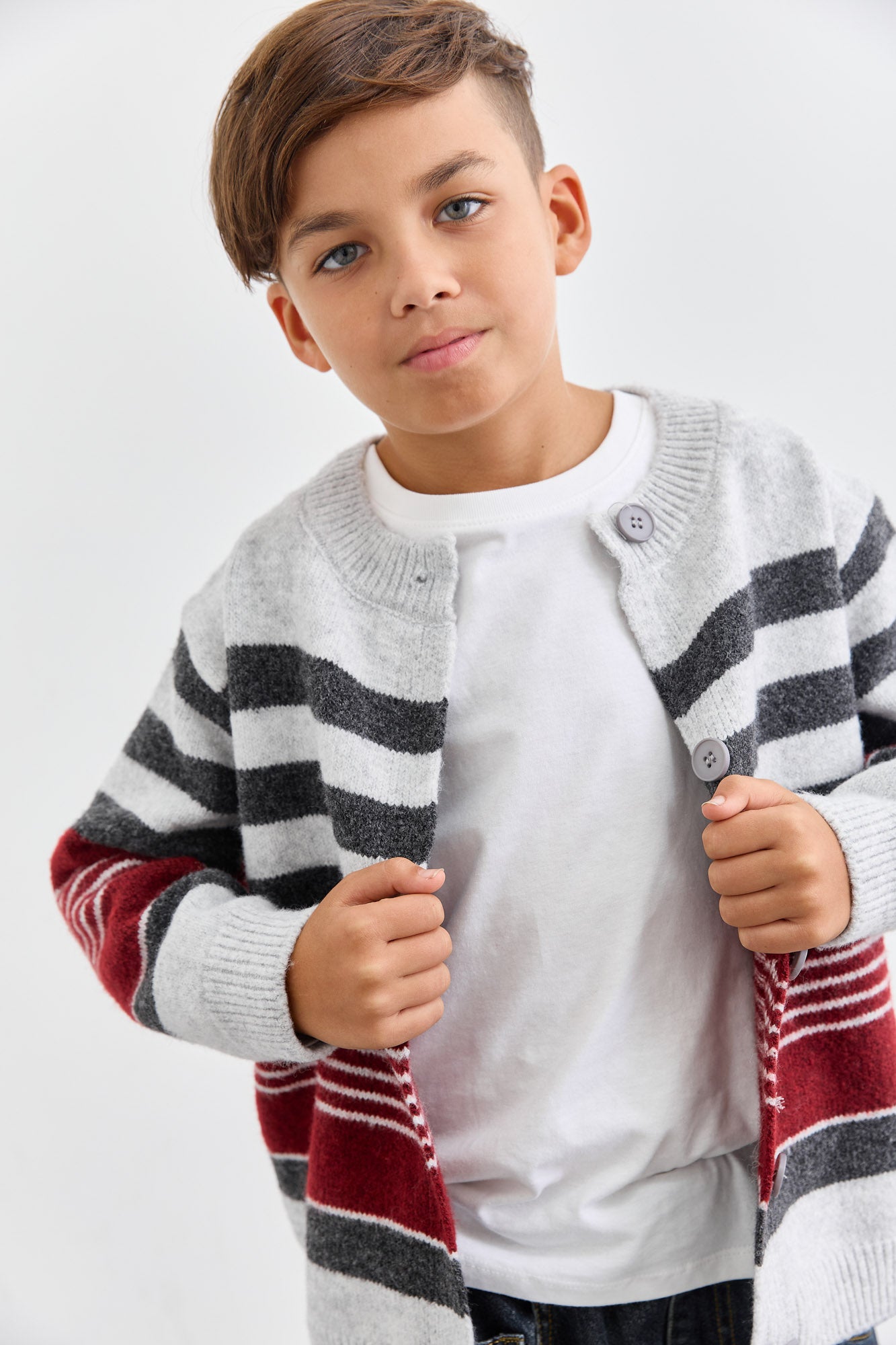 סריג סטרייפס סגירת כפתורים | אפור