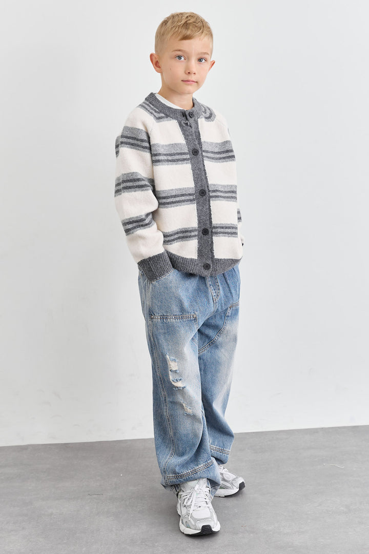 ג'קט סריג עבה דוגמת פסים | אפור