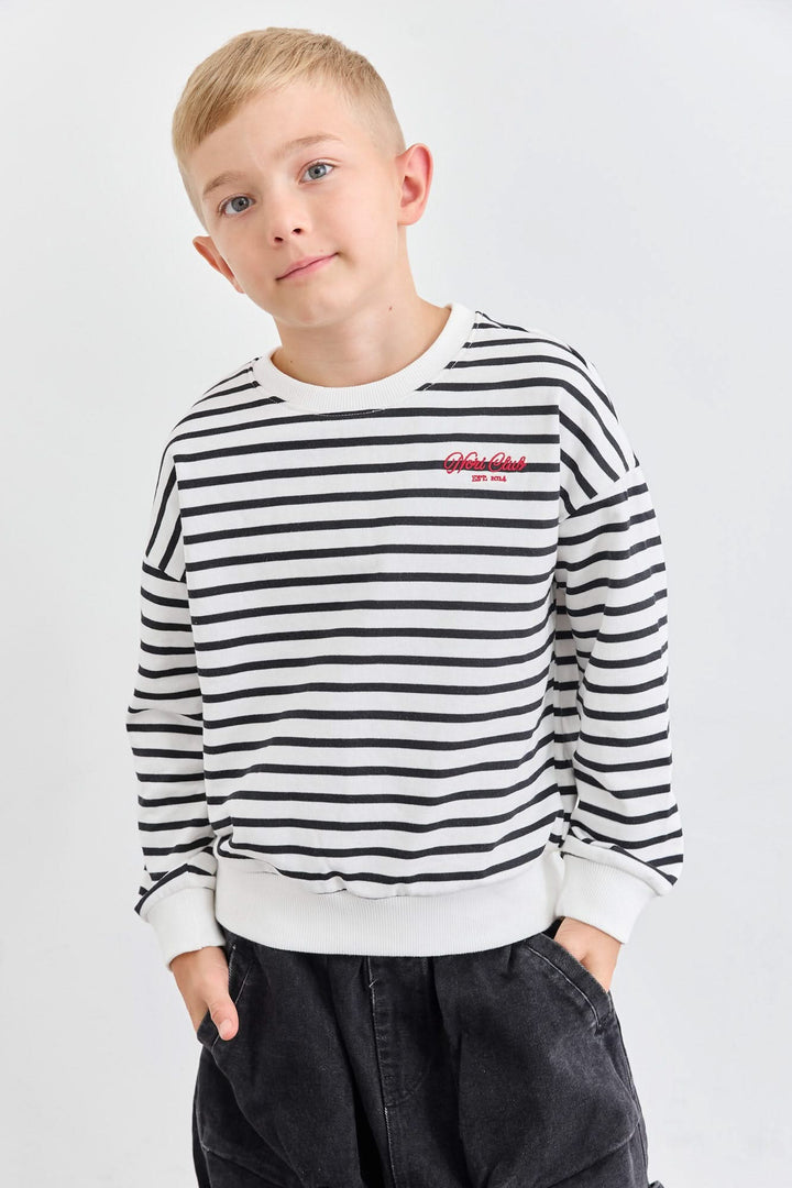 סווטשירט פסים אוברסייז  | לבן