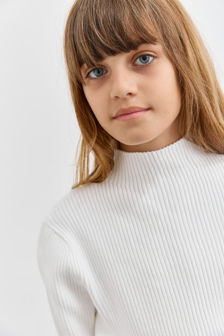 סריג ריב צווארון גולף | לבן