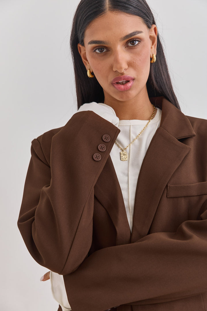 בלייזר רונדה מחשוף וי עמוק | חום