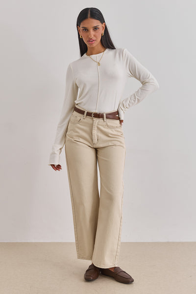 חולצת בייסיק נורה תפר קדמי | שמנת