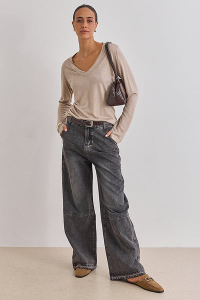 טי שירט זואי דמוי פשתן שרוול כפפה סיומת פרומה | בז'