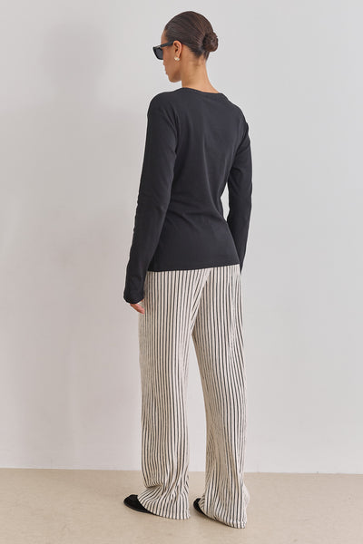 חולצת אן מרי רצועות קשירה | שחור