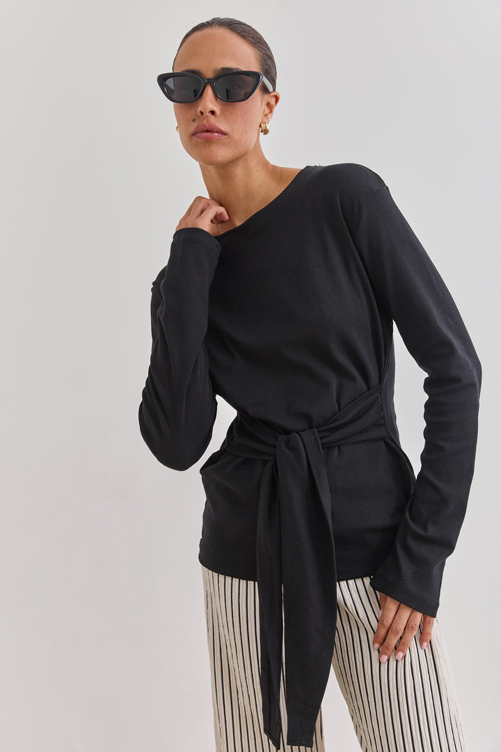 חולצת אן מרי רצועות קשירה | שחור