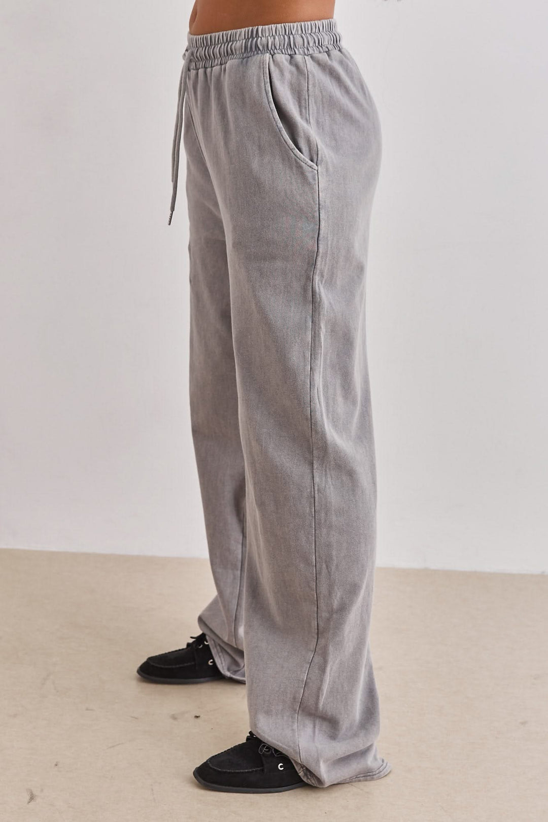 מכנסי נורי קלאב וואש גזרה ישרה | אפור