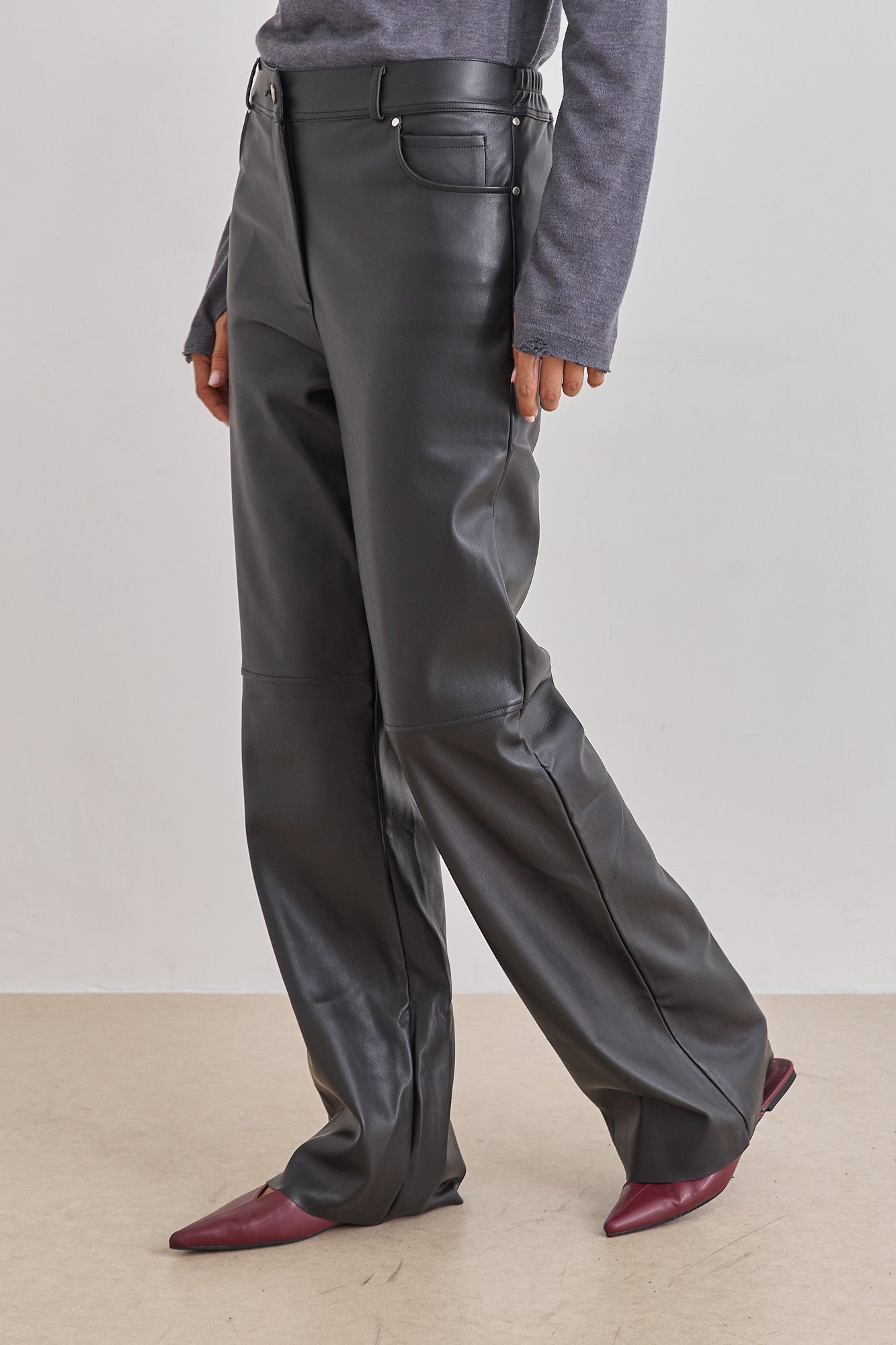 מכנסי דמוי עור הלנה | שחור