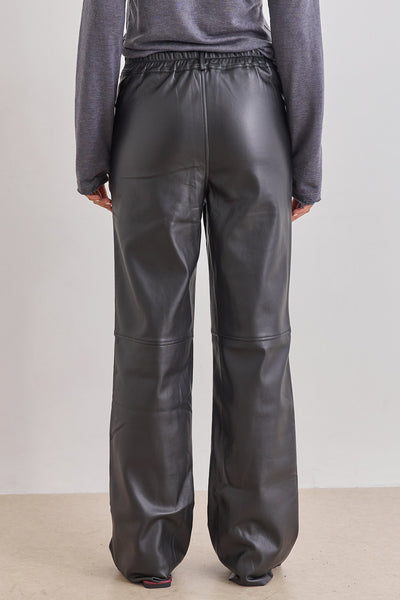 מכנסי דמוי עור הלנה | שחור