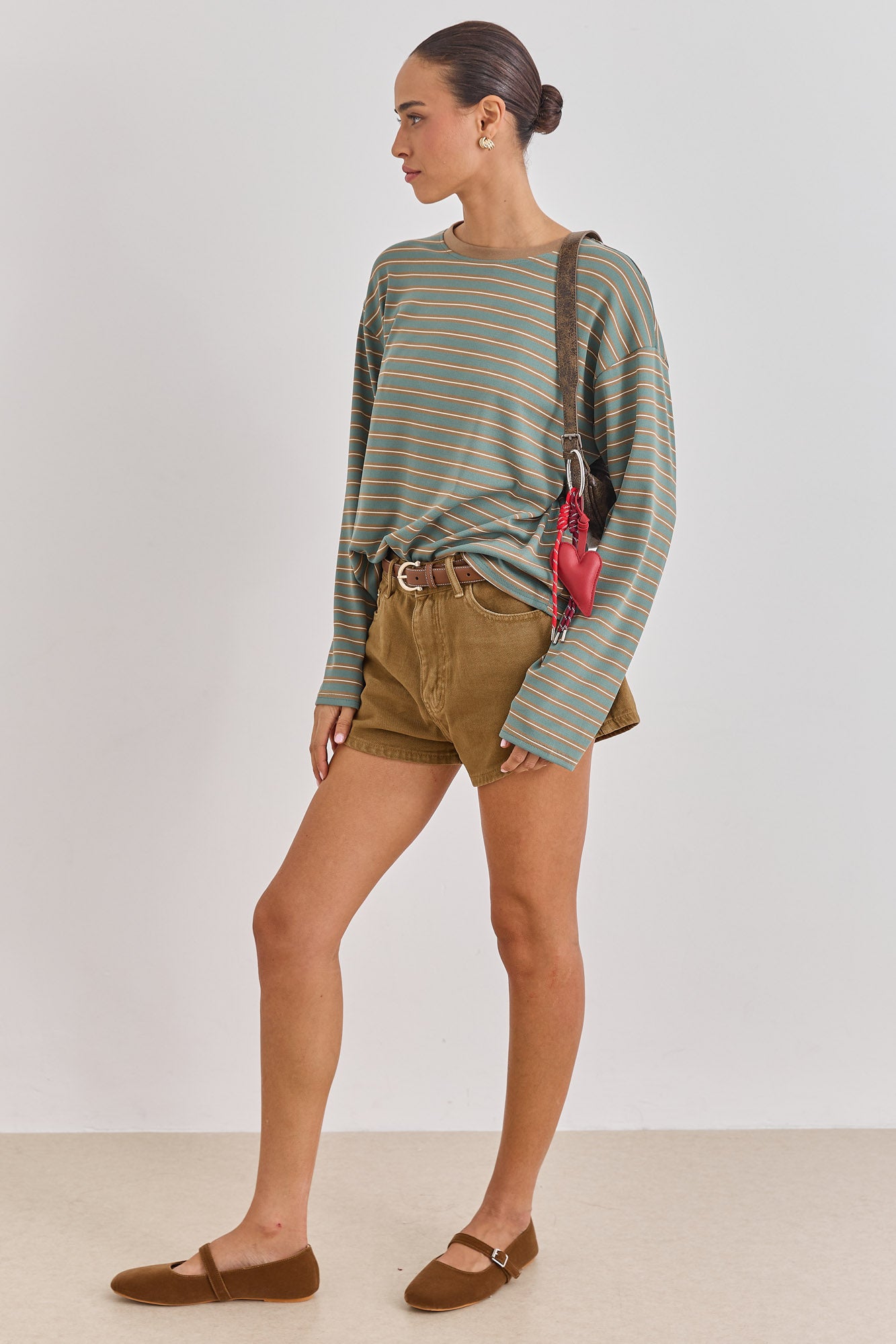 חולצת טי שיילה סטרייפס | ירוק/חום