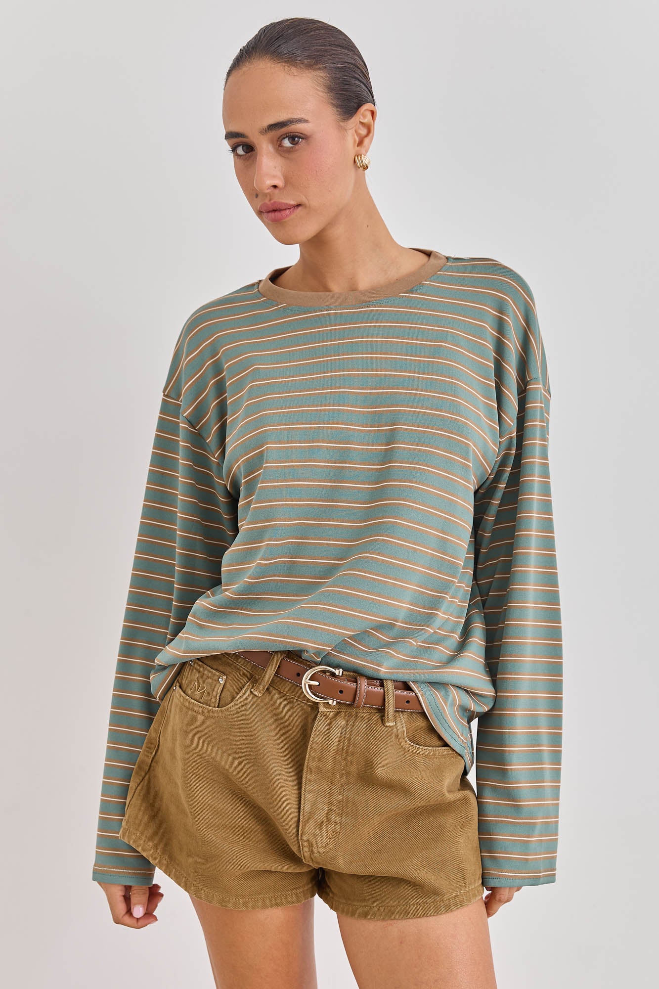 חולצת טי שיילה סטרייפס | ירוק/חום