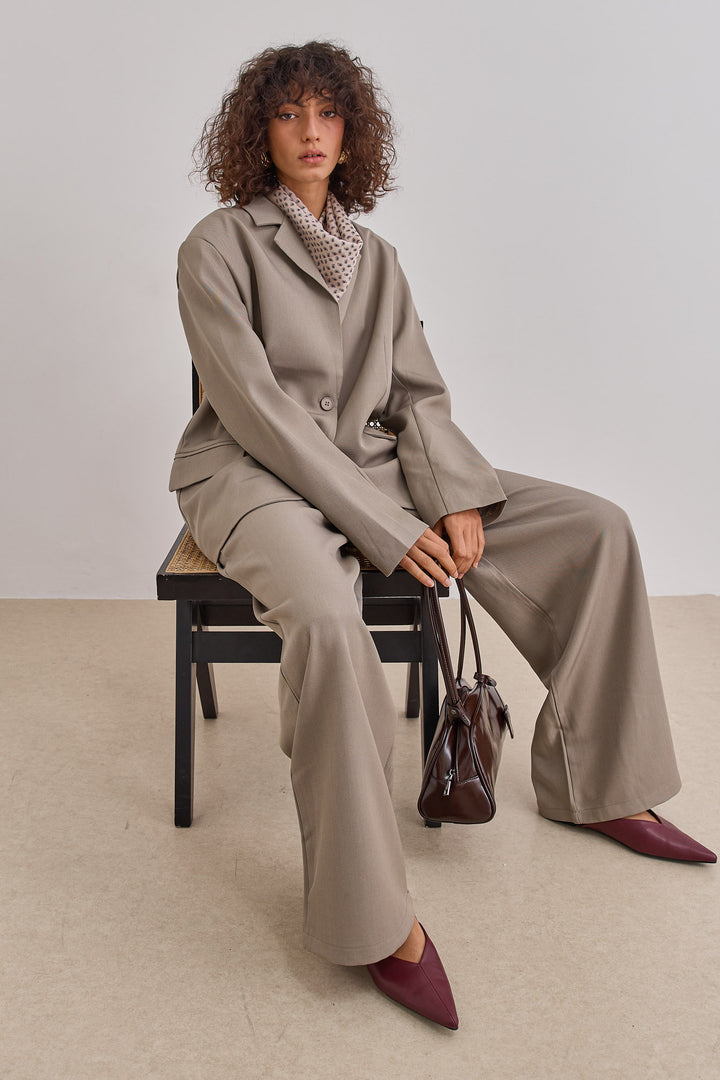 מכנסיים מחויטים לירוי גזרה רחבה | חאקי