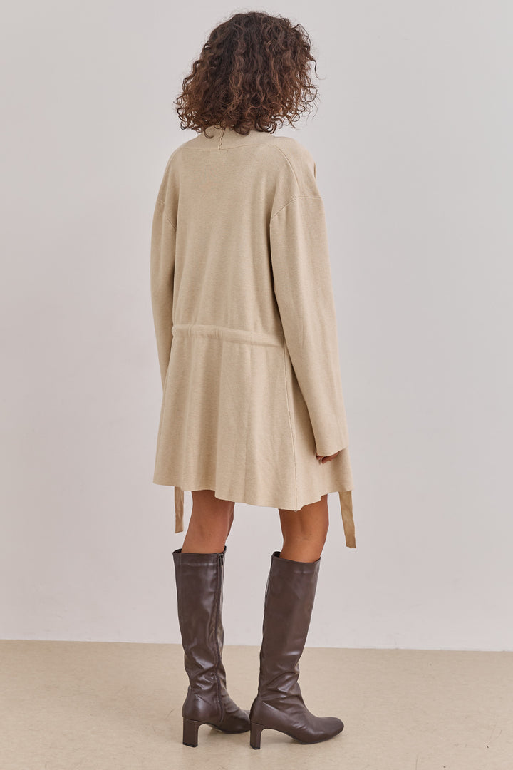 עליונית סריג מקס סגירת קשירה | קרם